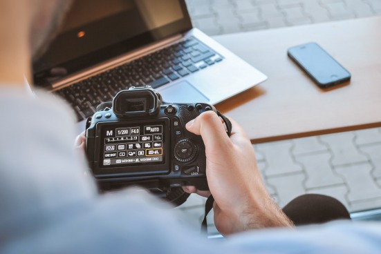 Brambila Fotografía y Servicio de Enmarcado 